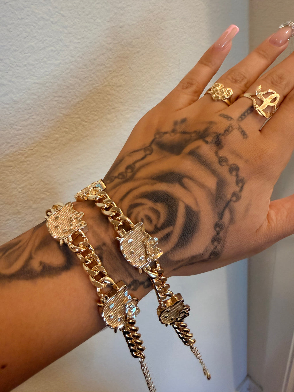 HK BRACELET